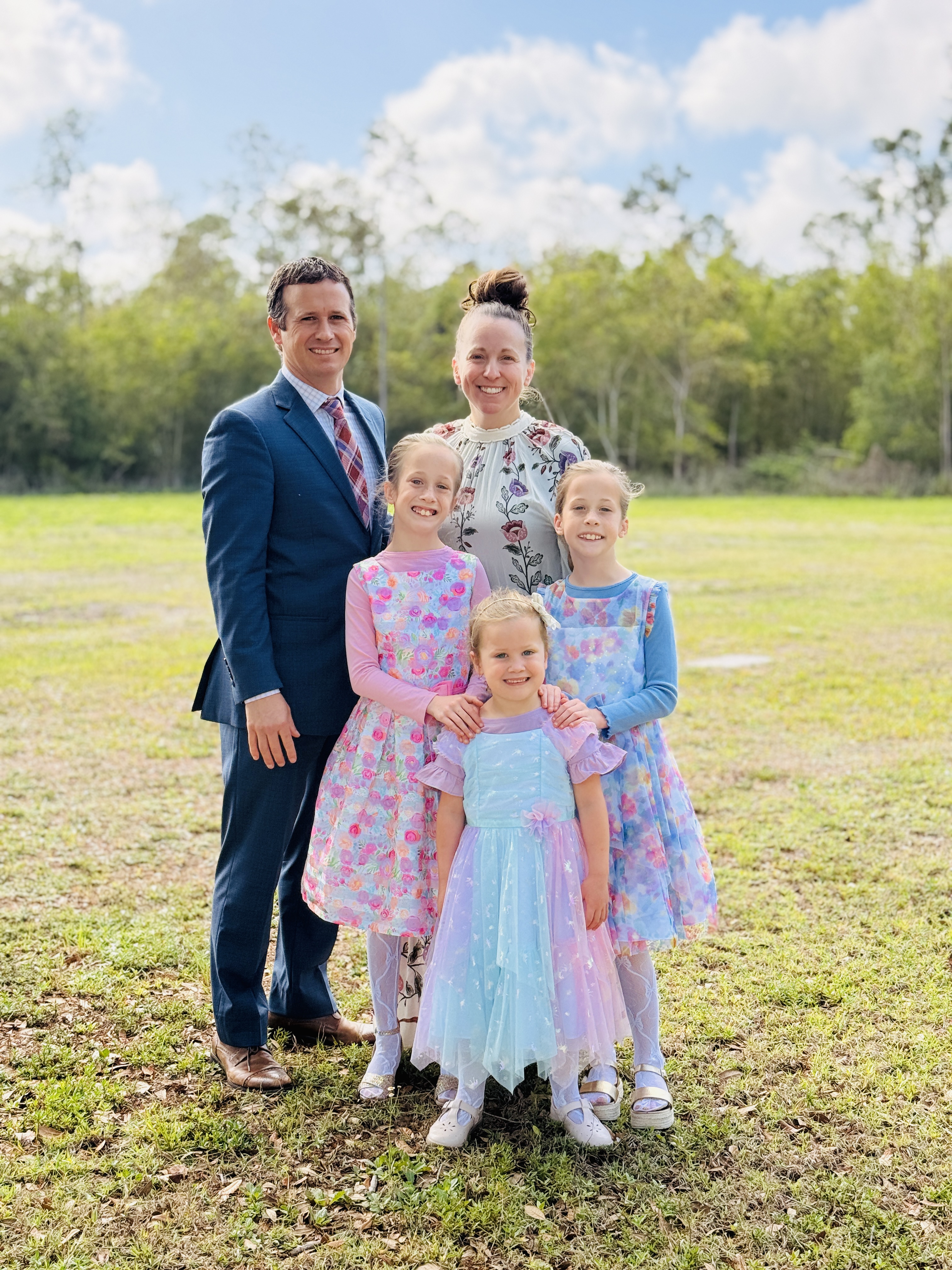 Pastor Phil and Taylor Locke with their family
